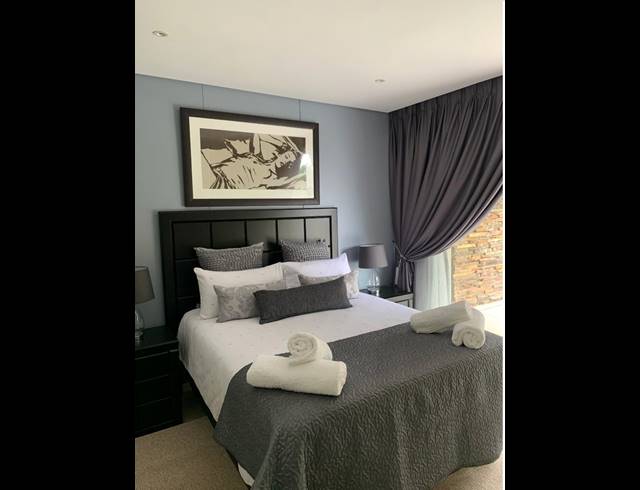 2 BEDROOM APARTMENT TO LET IN SIBAYA PRECINCT